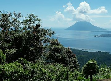 indonesia/manado/attraction/monumen-hv-worang