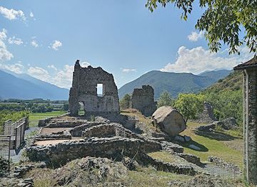 italy/val-di-susa/attraction/castle-of-conte-verde