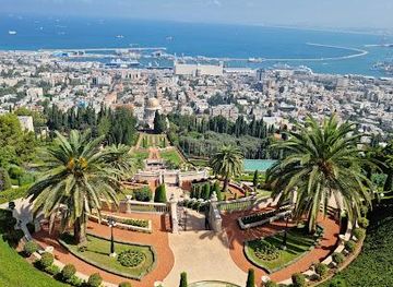 israel/zikhron-ya-akov/attraction/baha-i-gardens-haifa-baha-i-holy-place