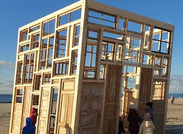 latvia/liepaja/attraction/veja-paviljons