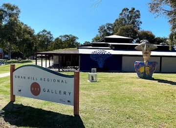 australia/mallee/attraction/swan-hill-regional-art-gallery