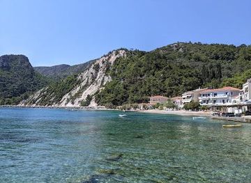 greece/samos/attraction/avlakia-beach