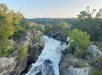 maryland/billy-goat-trail/attraction/little-sister-falls