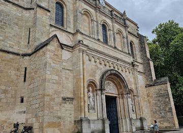 france/aquitaine/attraction/basilique-saint-seurin