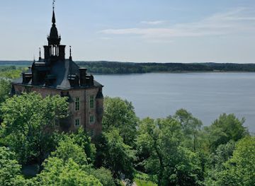 sweden/uppland/attraction/wik-s-castle