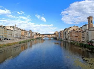 italy/florence/santa-maria-novella/attraction/ponte-santa-trinita