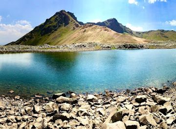 armenia/syunik/attraction/ughtasar-lake