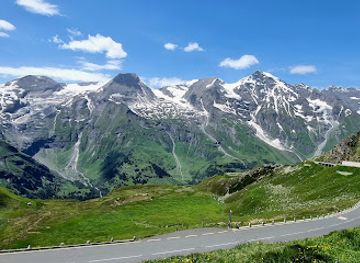 austria/otztal/attraction/timmelsjoch-smugglers-landmark
