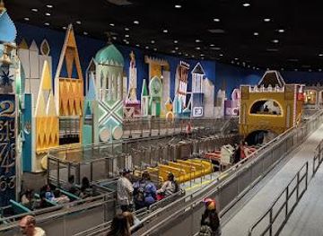florida/orlando/attraction/it-s-a-small-world
