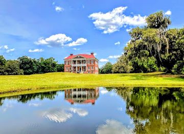 south-carolina/lowcountry/attraction/drayton-hall