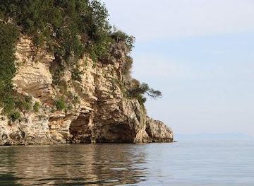 albania/tepelene/attraction/palermo-beach