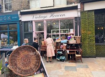united-kingdom/london/attraction/columbia-road-flower-market