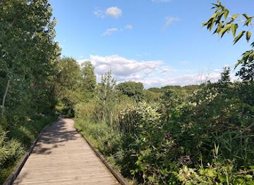 minnesota/red-river-valley/attraction/westwood-hills-nature-center