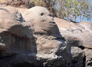 mayotte/plage-de-papani/attraction/rocher-tete-de-singe