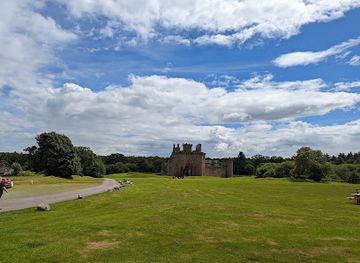 united-kingdom/down/attraction/caerlaverock-castle