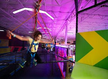 florida/destin-beach/attraction/urban-air-trampoline-and-adventure-park