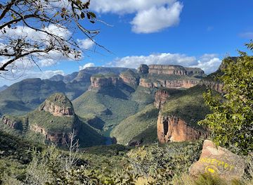 south-africa/blyde-river-canyon-nature-reserve/attraction/lower-viewpoint-blyde-canyon-a-forever-resort