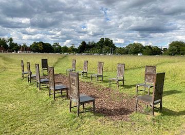 united-kingdom/surrey/attraction/the-jurors