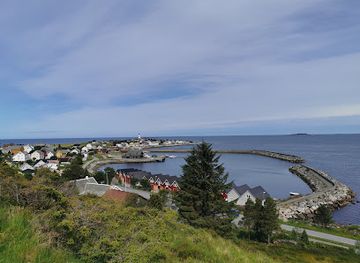 norway/more-og-romsdal/attraction/johan-skytt-stone