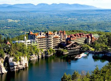 new-york/catskill-mountains/attraction/mohonk-mountain-house