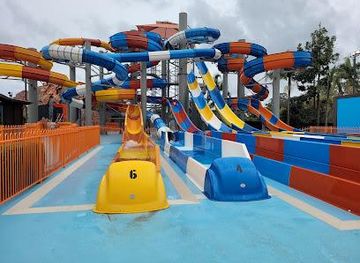 australia/gold-coast/attraction/whitewater-world