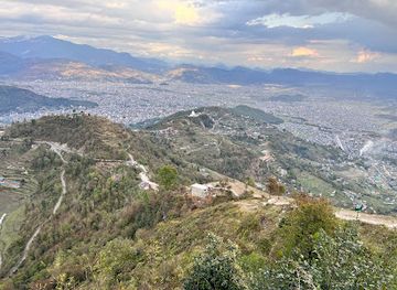nepal/poon-hill/attraction/mahaveer-waterfall