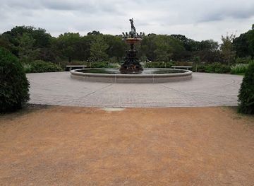 minnesota/minnesota-river-valley/attraction/lyndale-park-gardens