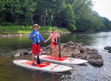 north-carolina/asheville/attraction/wai-mauna-sup-tours-and-paddleboard-rentals-asheville