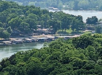 missouri/bootheel/attraction/ha-ha-tonka-castle-ruins