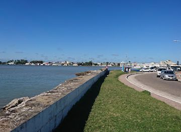 belize/belize-city/downtown-belize-city/attraction/baron-bliss-lighthouse