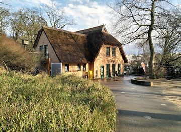 germany/mecklenburg/attraction/zoo-schwerin