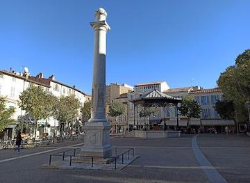 france/cannes/attraction/place-nationale