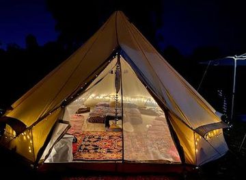 australia/noosa/attraction/habitat-noosa-camping