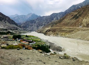 pakistan/fairy-meadows/attraction/tatta-pani