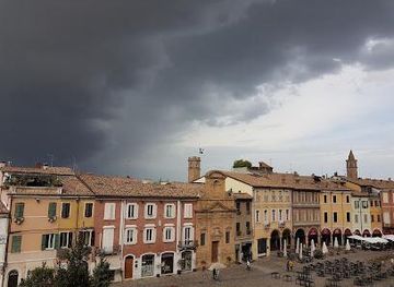 san-marino/faetano/attraction/piazza-del-popolo