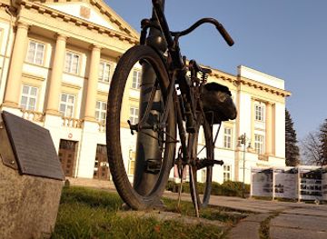 poland/radom/attraction/rower-wojskowy-lucznik-typ-xx