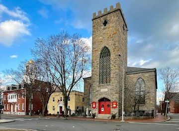 iowa/newton/attraction/st-peter-s-san-pedro-episcopal-church