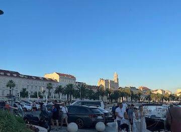 croatia/dalmatia/attraction/split-by-tuk-tuk-city-tour