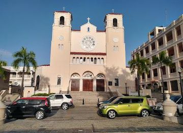 puerto-rico/bayamon/attraction/catedral-dulce-nombre-de-jesus