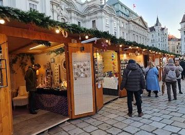 austria/eisenstadt/attraction/weihnachtsmarkt-am-hof