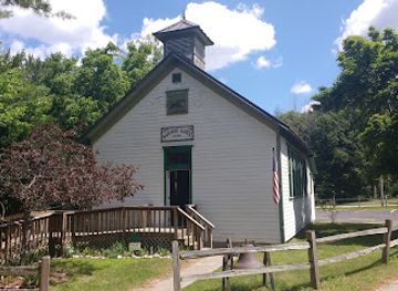 michigan/west-michigan/attraction/historic-white-pine-village