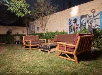 burkina-faso/kaya/attraction/pub-bar