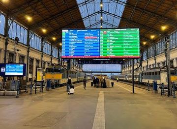 hungary/budapest/attraction/nyugati-pu