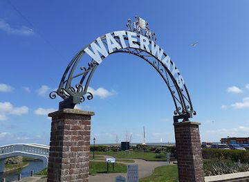 united-kingdom/great-yarmouth/attraction/the-venetian-waterways