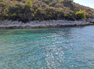 croatia/hvar/attraction/floriana-park