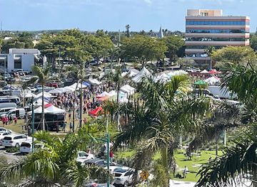 florida/marco-island/attraction/marco-island-farmer-s-market