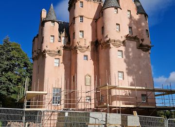 united-kingdom/scotland/attraction/craigievar-castle