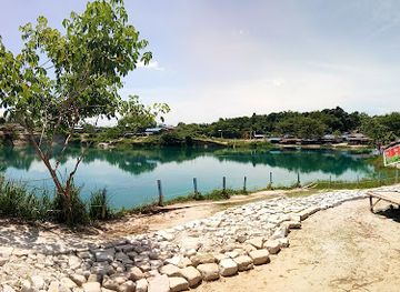 indonesia/banten/attraction/telaga-biru-cisoka