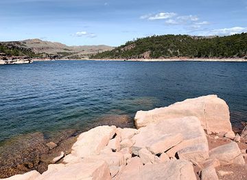 utah/flaming-gorge-national-recreation-area/attraction/sunny-cove