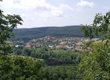 hungary/vertes-mountains/attraction/kis-koszikla-vargesztes
